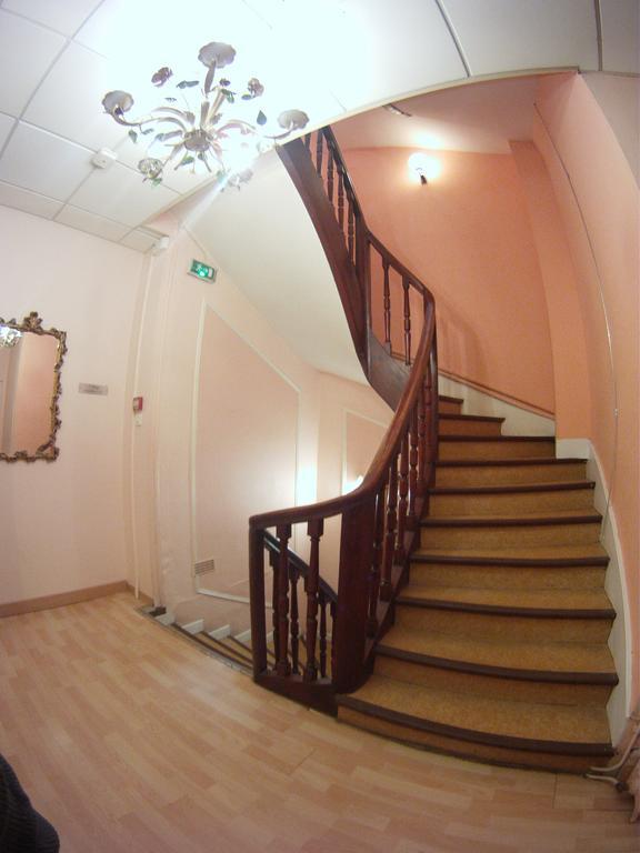 Hotel Le Roi Gourmand Памие Екстериор снимка
